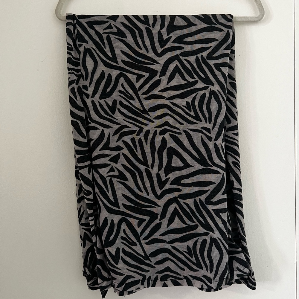 Printed infinity scarf